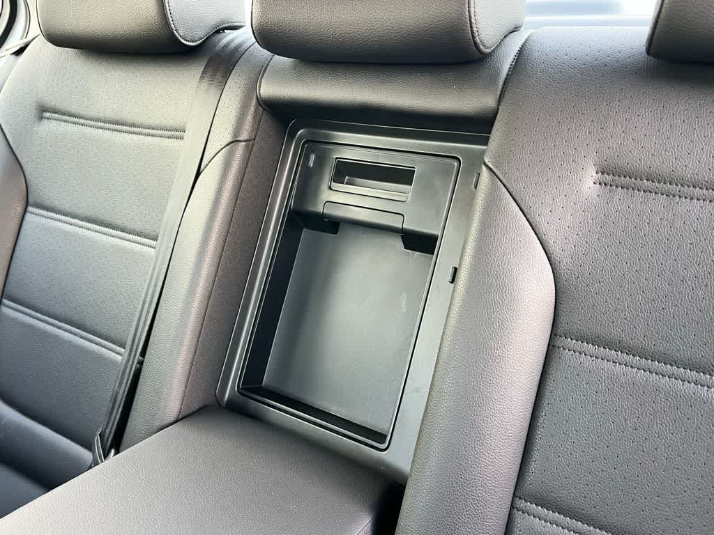 Thumbnail: 2017 Volkswagen Jetta - 24