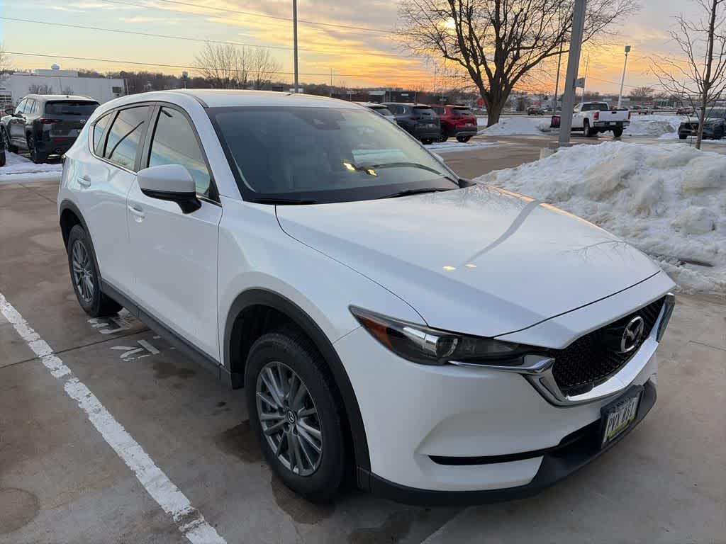 Thumbnail: 2017 Mazda CX-5 - 3