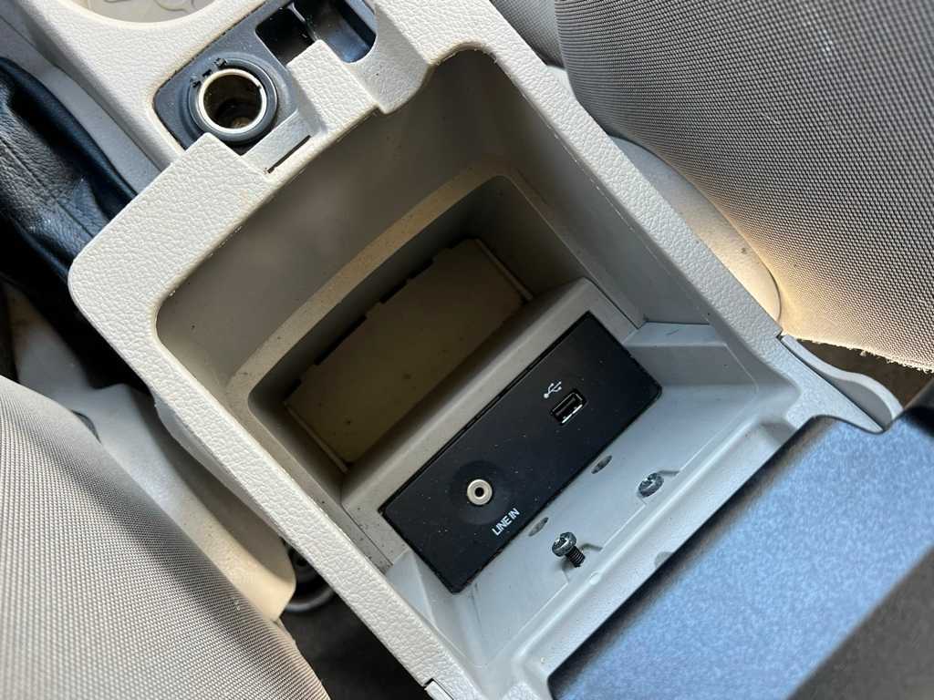 2012 Ford Focus SE 27