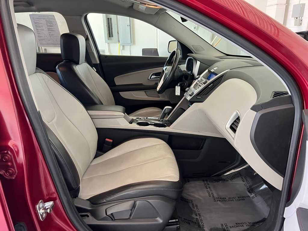 Thumbnail: 2011 Chevrolet Equinox - 18