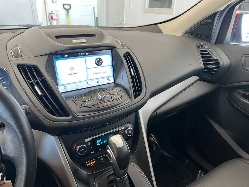 Thumbnail: 2016 Ford Escape - 28