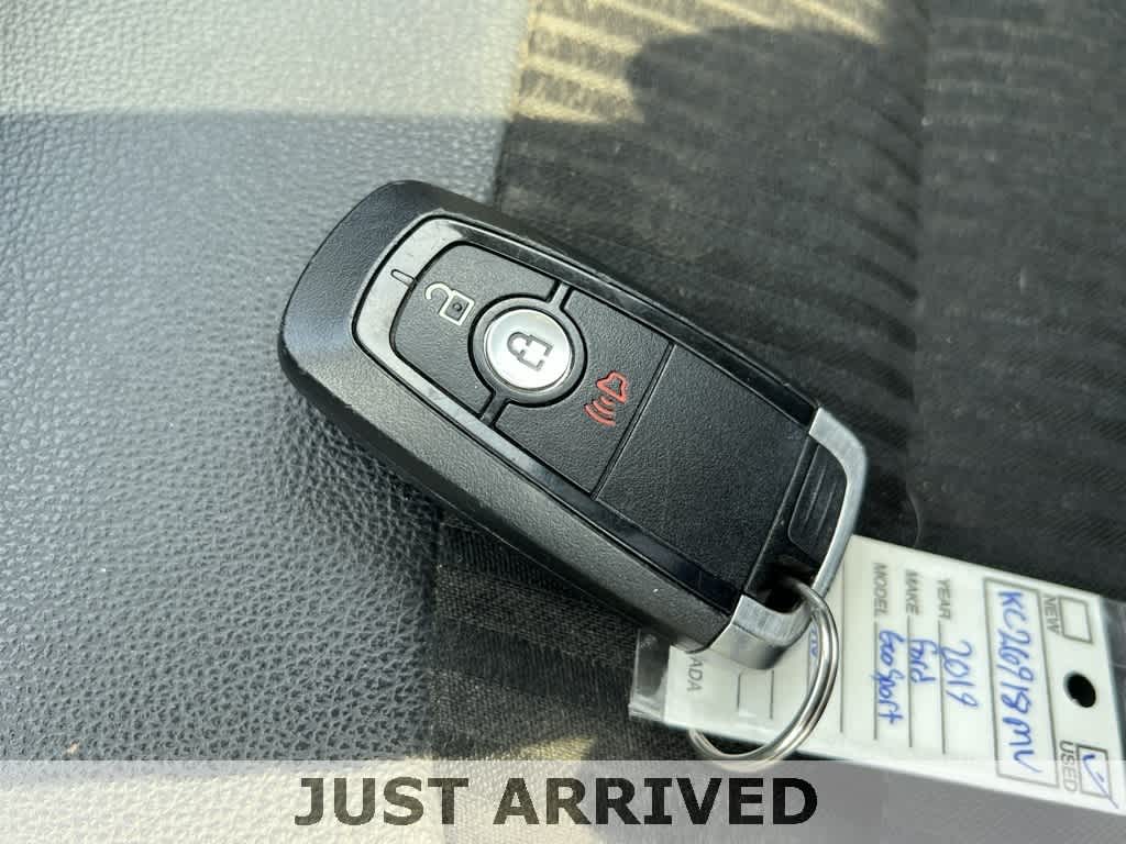 Thumbnail: 2019 Ford EcoSport - 25
