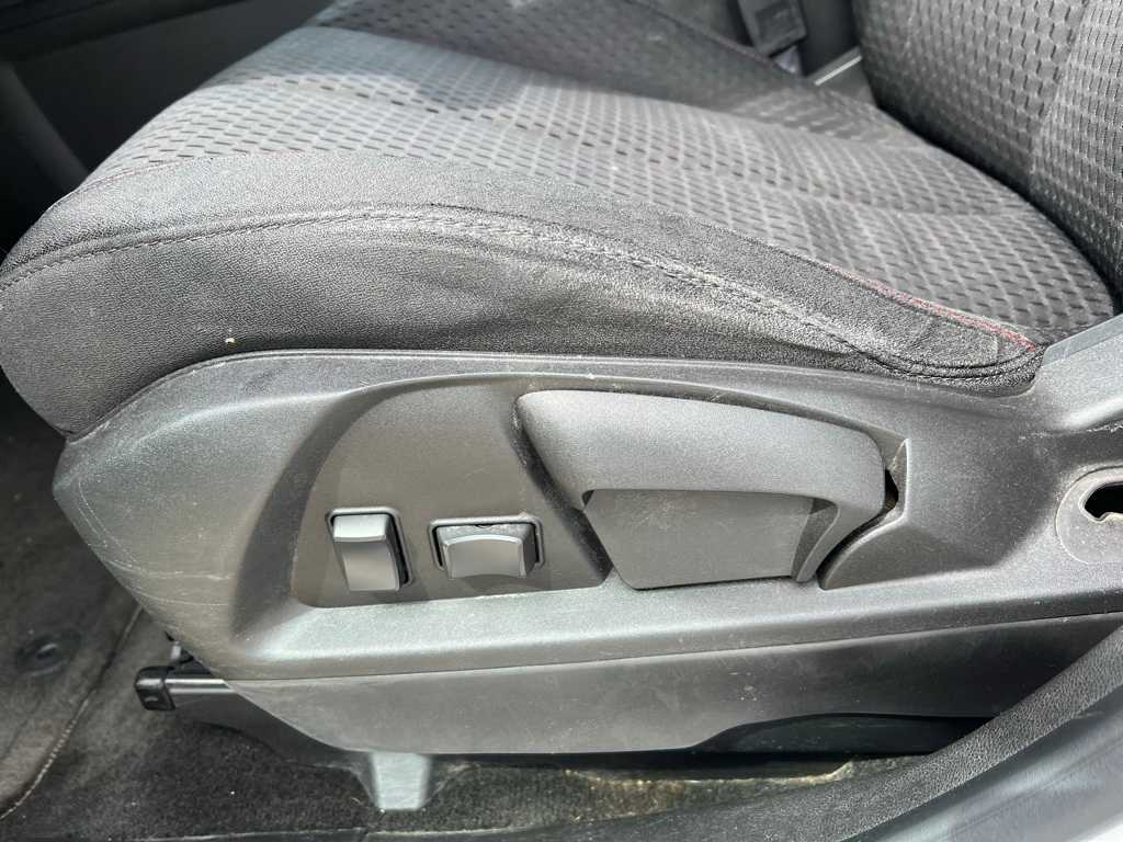 2014 Chevrolet Equinox LS 14