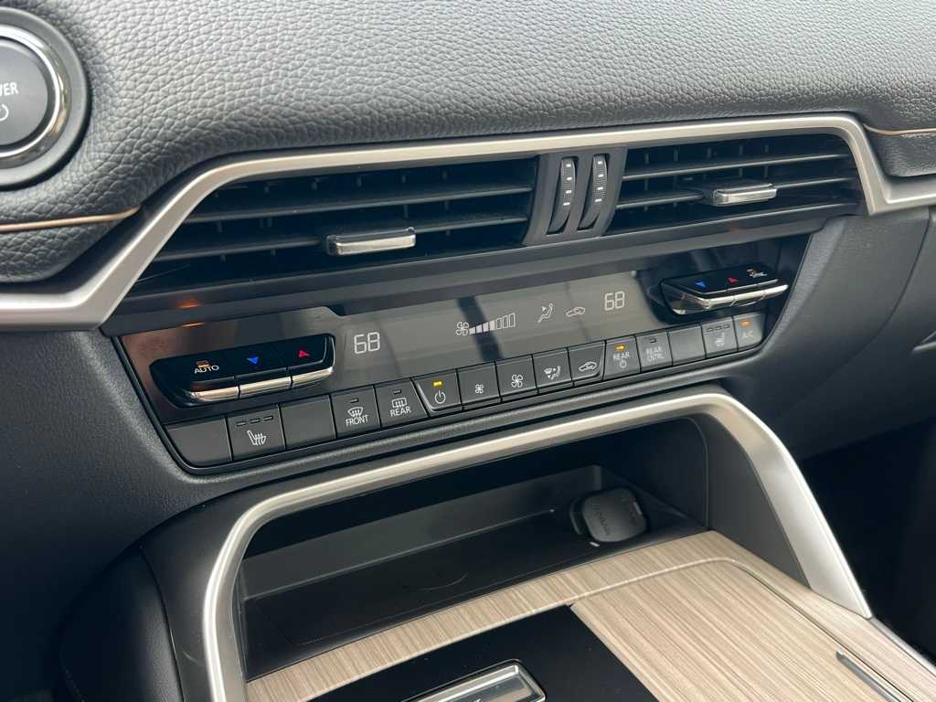 Thumbnail: 2025 Mazda CX-70 - 35