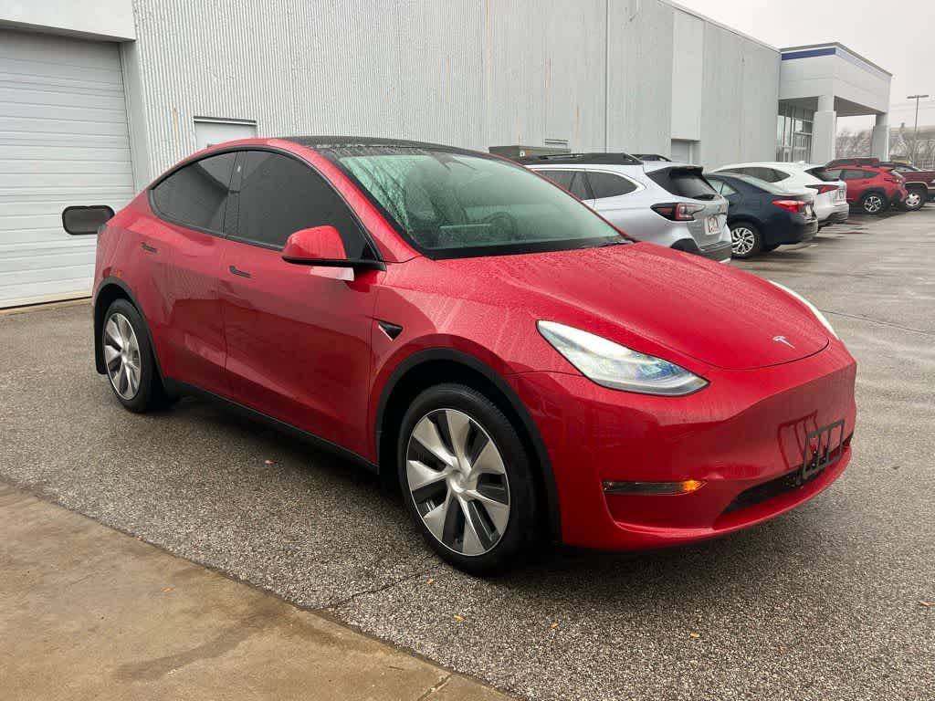 Thumbnail: 2022 Tesla Model Y - 8