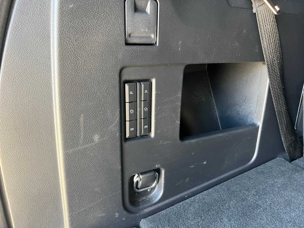 Thumbnail: 2022 Ford Expedition - 20