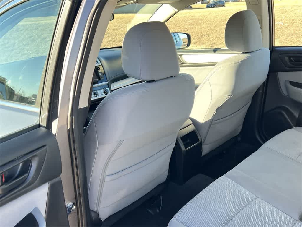 2018 Subaru Outback 2.5i 16