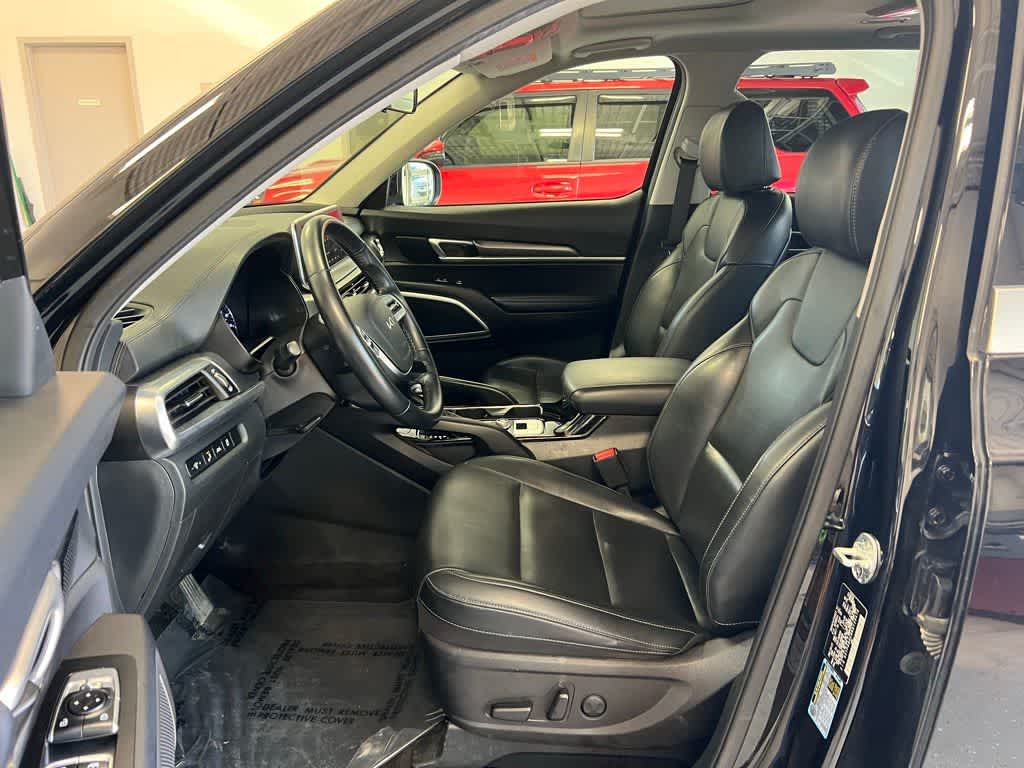 Thumbnail: 2022 Kia Telluride - 12