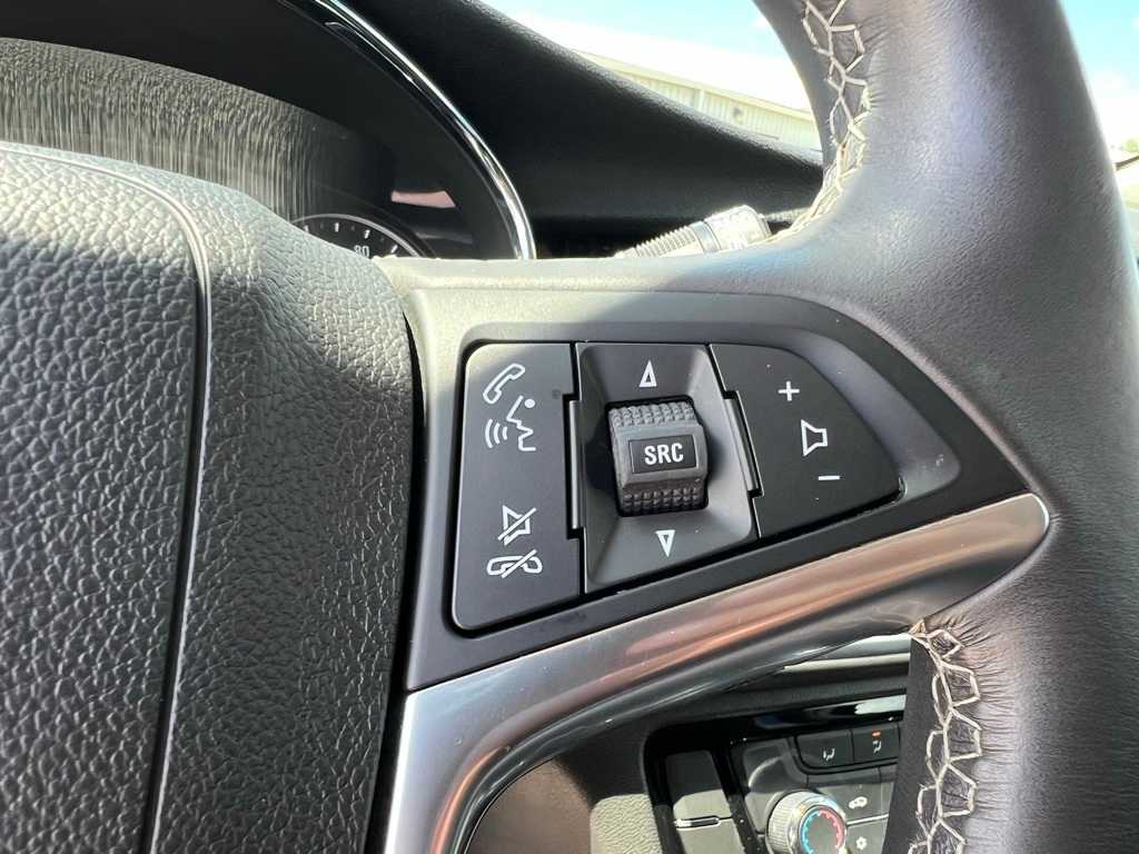 Thumbnail: 2019 Buick Encore - 24