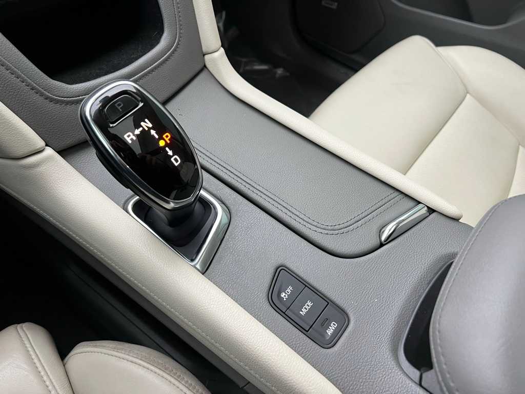 Thumbnail: 2017 Cadillac XT5 - 43