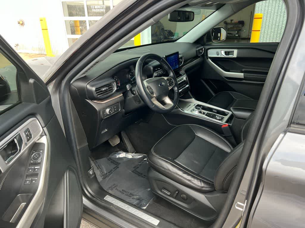 Thumbnail: 2021 Ford Explorer - 2