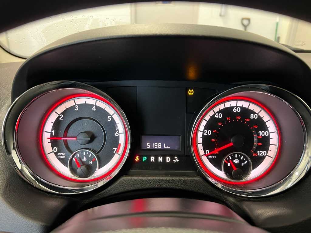 Thumbnail: 2018 Dodge Grand Caravan - 32