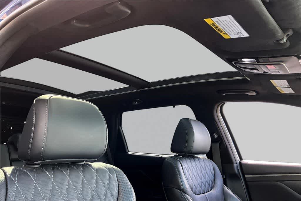 Thumbnail: 2023 Hyundai Santa Fe - 16