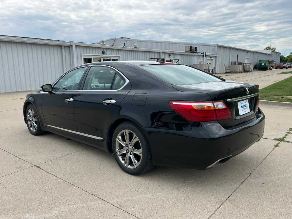 Thumbnail: 2012 Lexus LS - 4