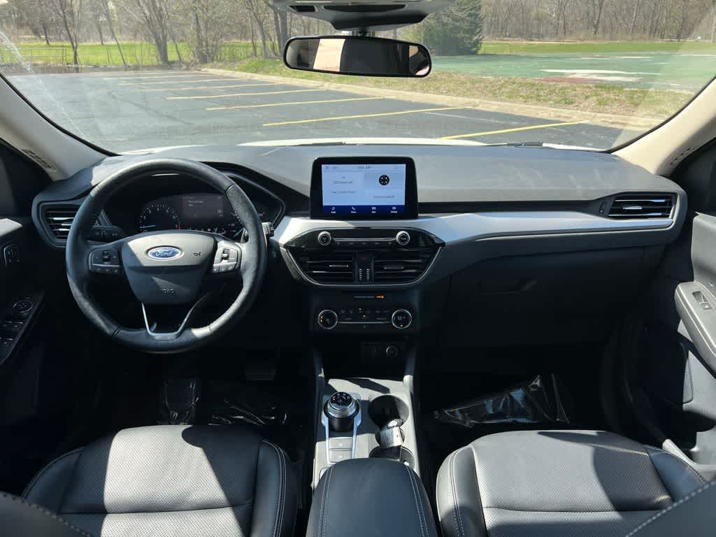 Thumbnail: 2020 Ford Escape - 23