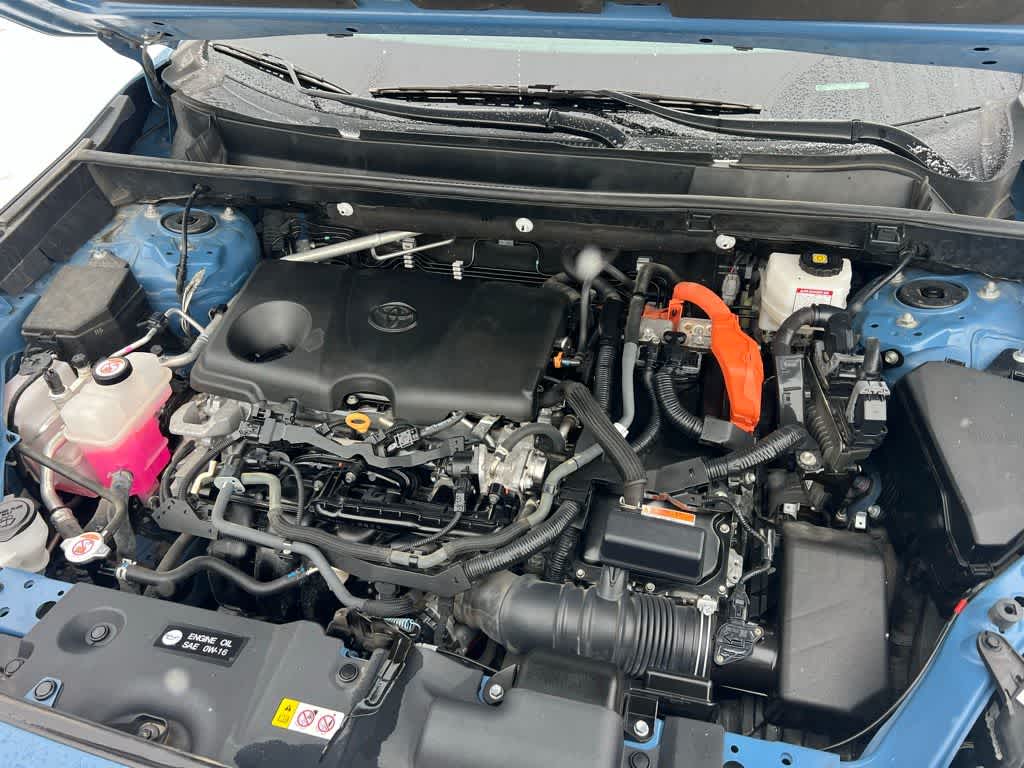 Thumbnail: 2022 Toyota RAV4 - 11