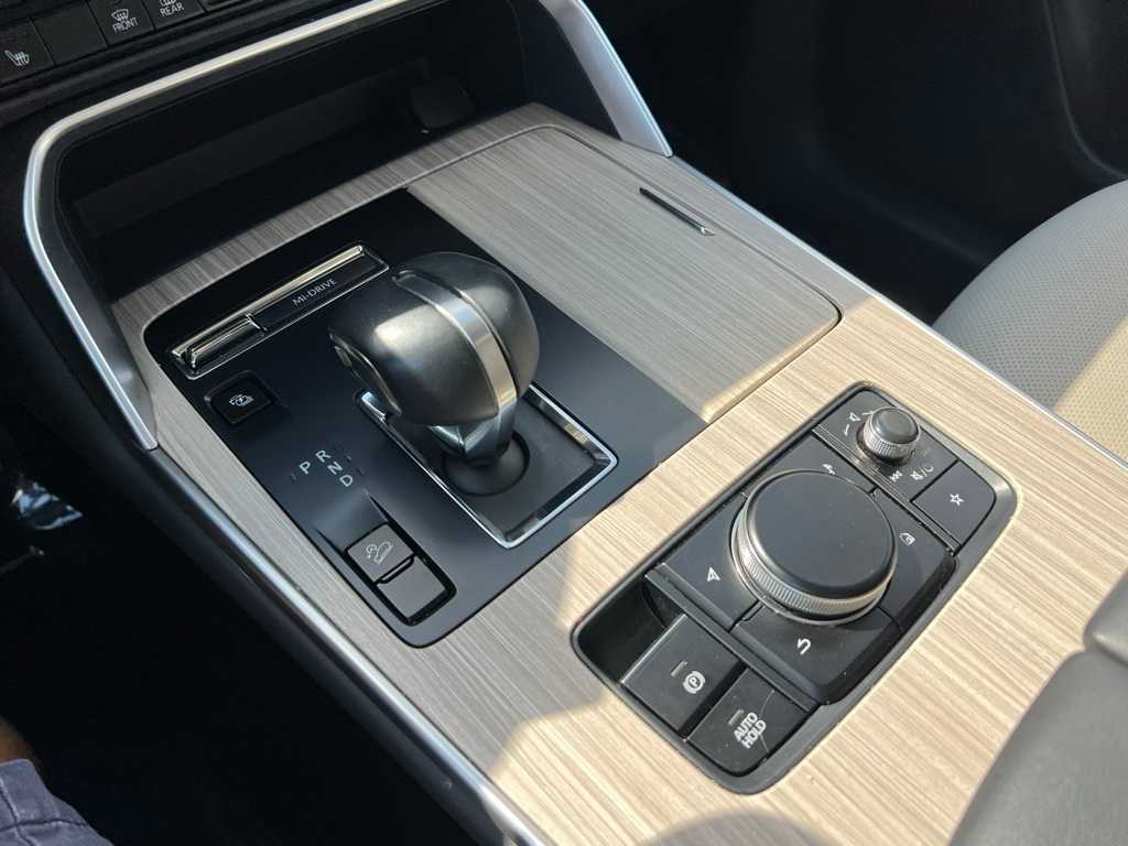 Thumbnail: 2024 Mazda CX-90 - 24