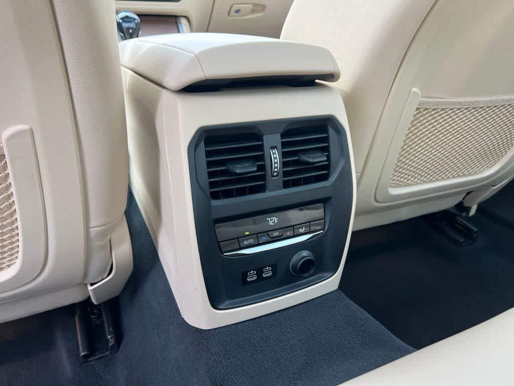 Thumbnail: 2020 BMW 3 Series - 28