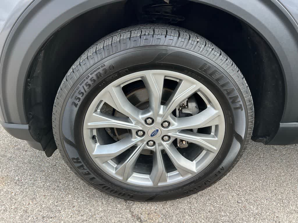 Thumbnail: 2021 Ford Explorer - 10