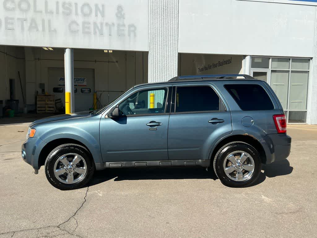 Thumbnail: 2011 Ford Escape - 3