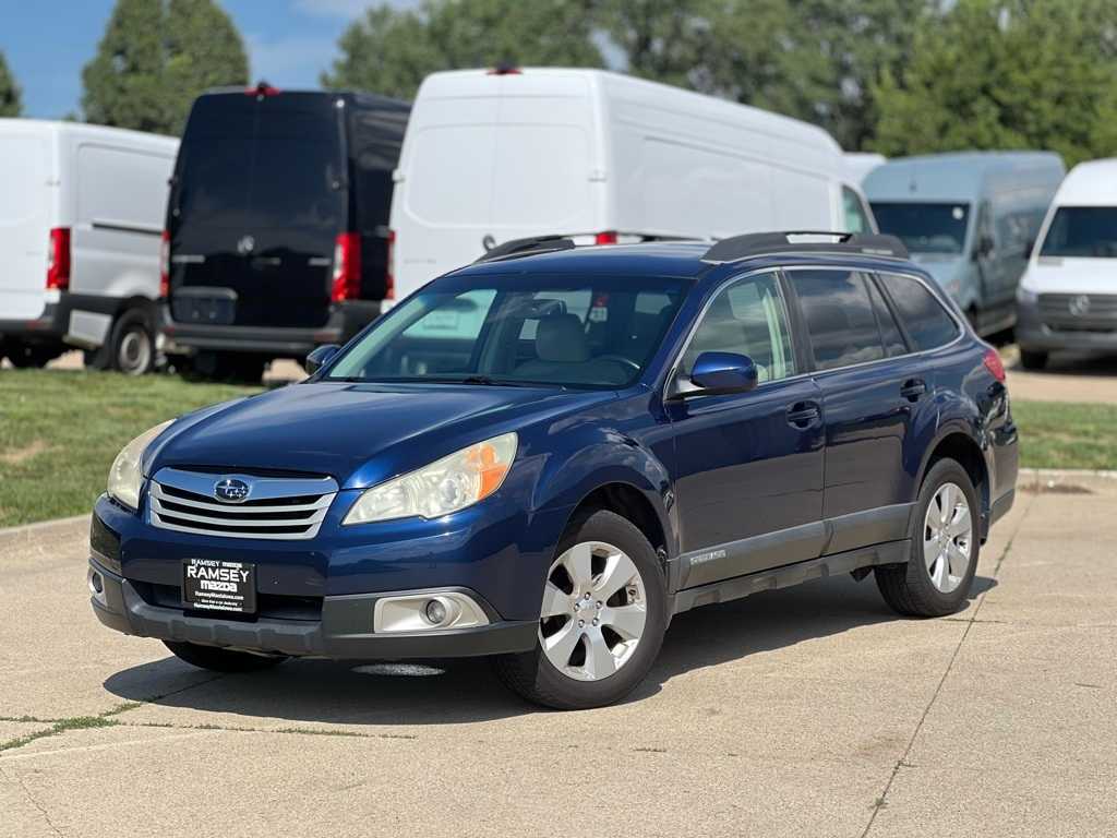 2010 Subaru Outback Premium -
                  Urbandale, IA