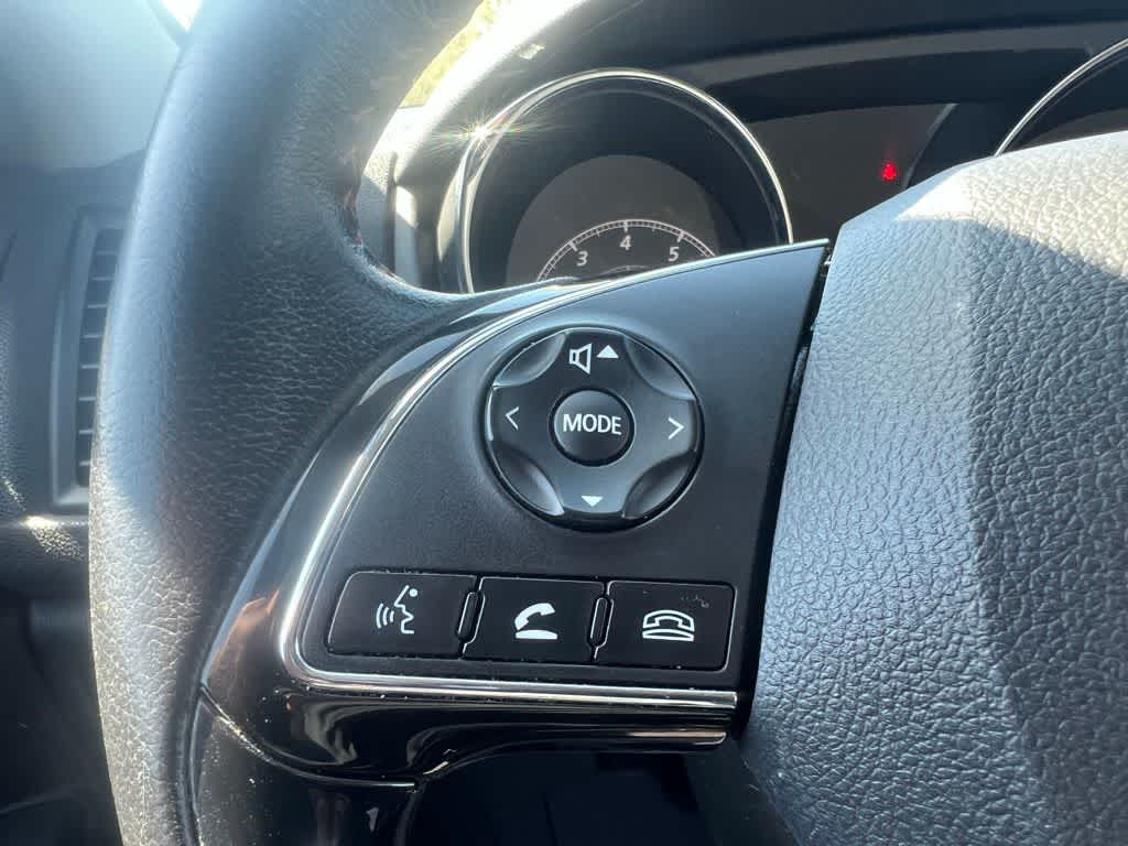 Thumbnail: 2017 Mitsubishi Outlander Sport - 22