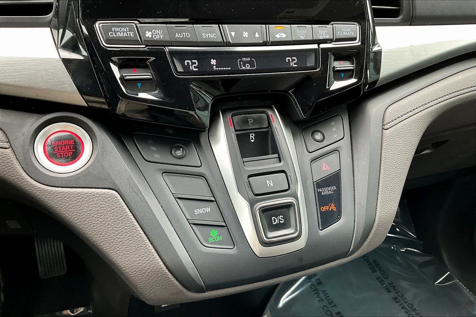 Thumbnail: 2018 Honda Odyssey - 24