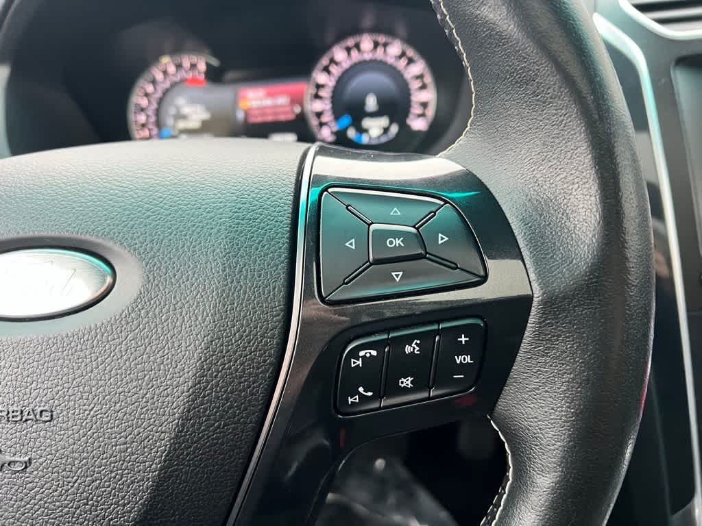 Thumbnail: 2016 Ford Explorer - 37