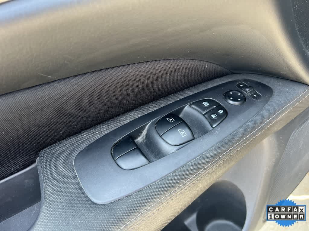 Thumbnail: 2017 Nissan Pathfinder - 12