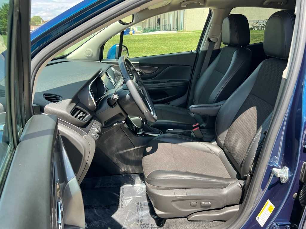 Thumbnail: 2019 Buick Encore - 12