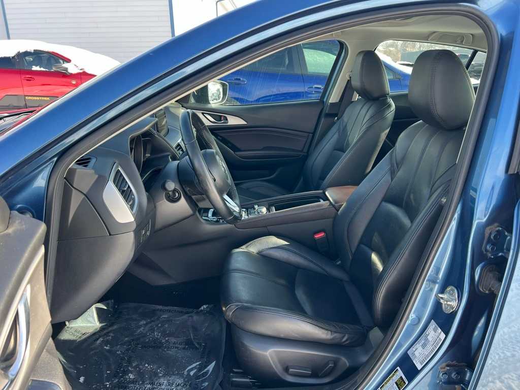 Thumbnail: 2017 Mazda Mazda3 - 12