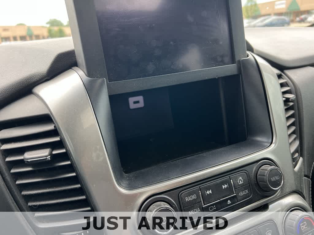 Thumbnail: 2019 Chevrolet Tahoe - 25