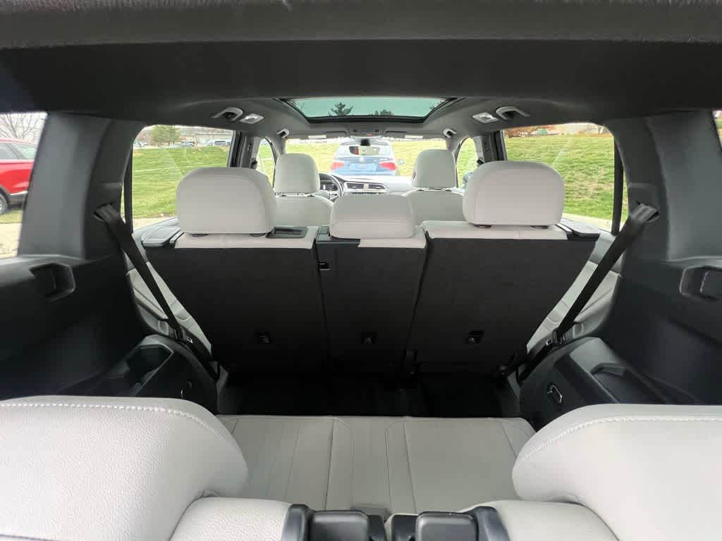 Thumbnail: 2023 Volkswagen Tiguan - 23