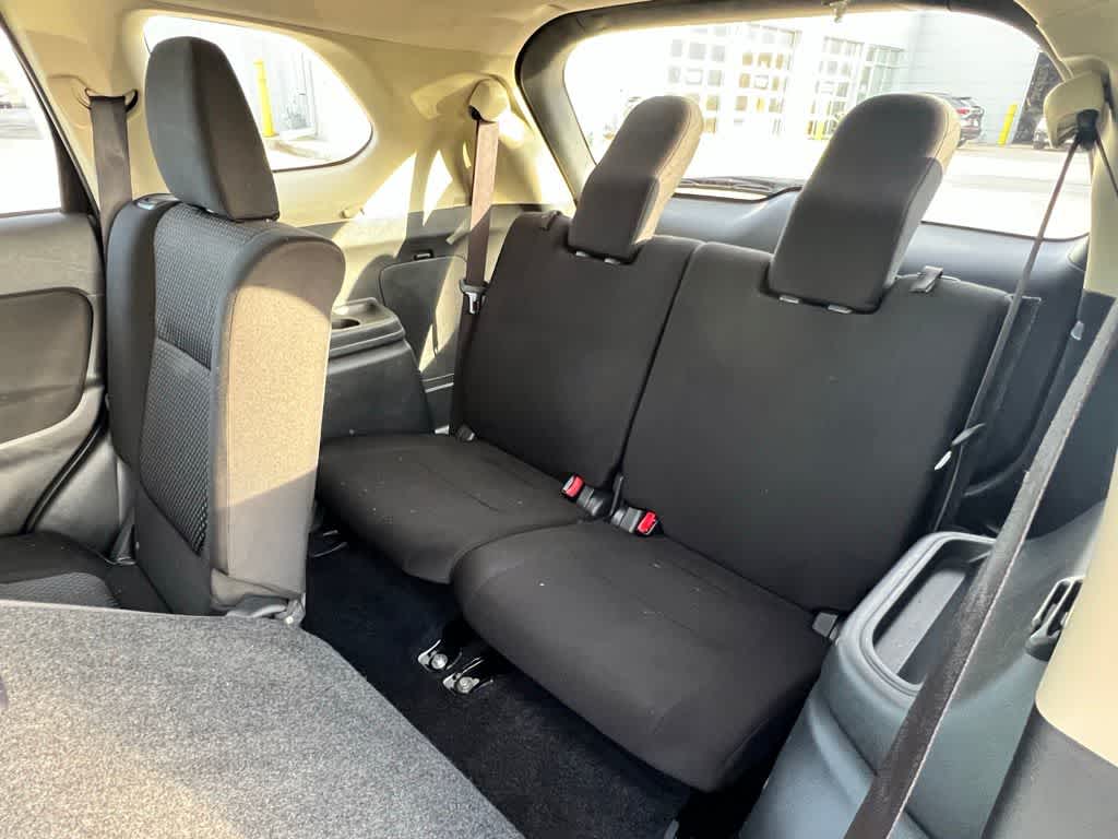 Thumbnail: 2018 Mitsubishi Outlander - 17