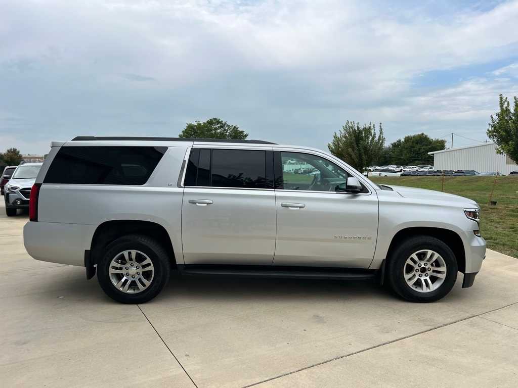 Thumbnail: 2019 Chevrolet Suburban - 7