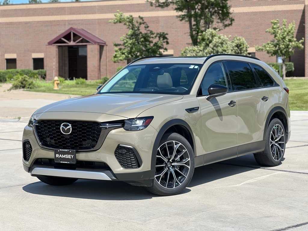 Thumbnail: 2025 Mazda CX-70 - 1