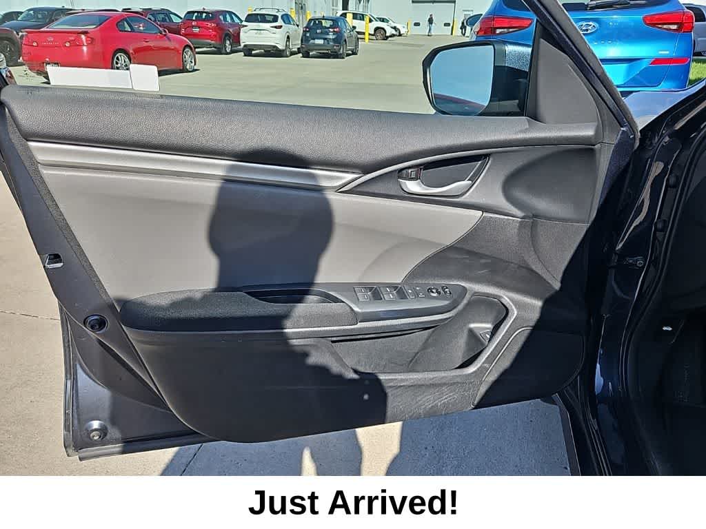 Thumbnail: 2018 Honda Civic - 15