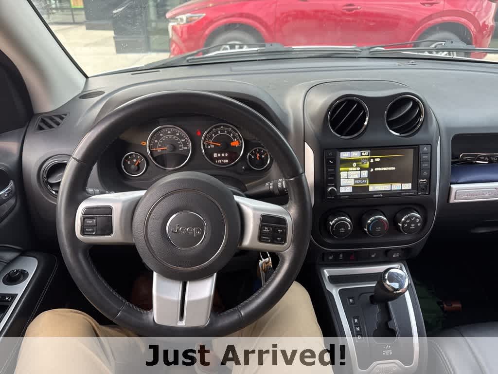 Thumbnail: 2016 Jeep Compass - 8