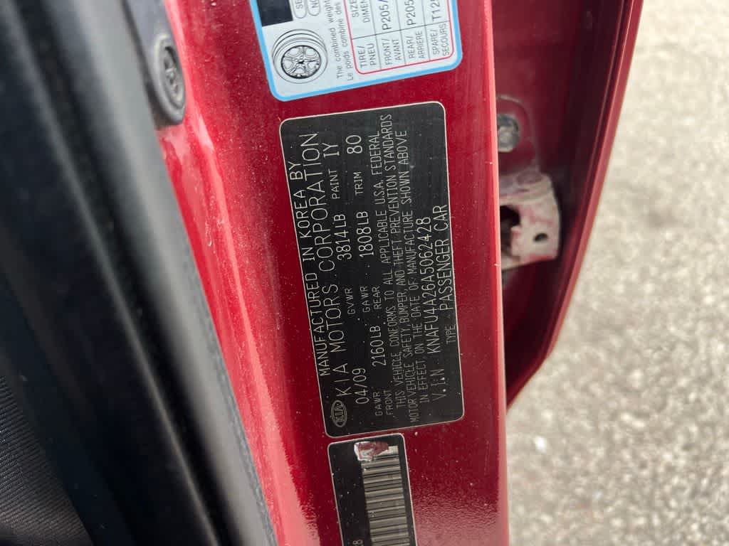 Thumbnail: 2010 Kia Forte - 32