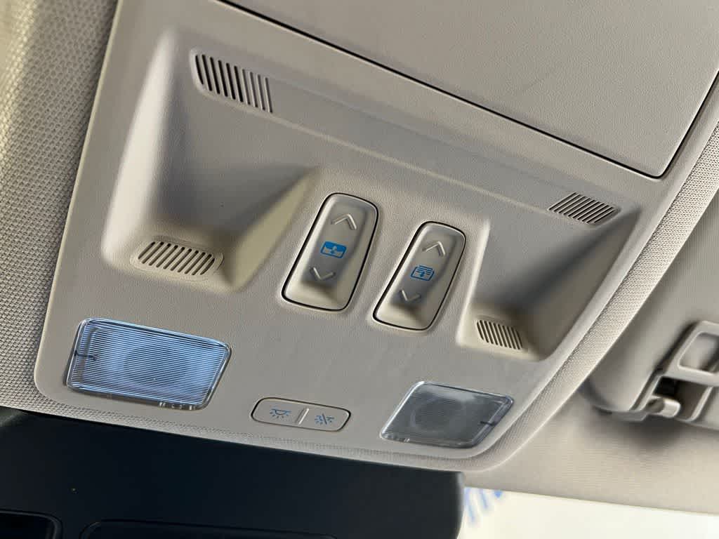 Thumbnail: 2020 Ford Escape - 31