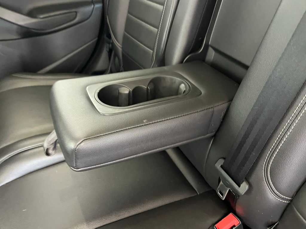 Thumbnail: 2016 Ford Escape - 20