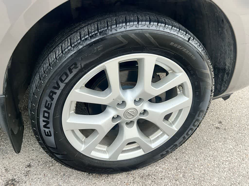 Thumbnail: 2011 Nissan Rogue - 13