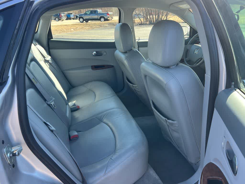 Thumbnail: 2005 Buick LaCrosse - 21