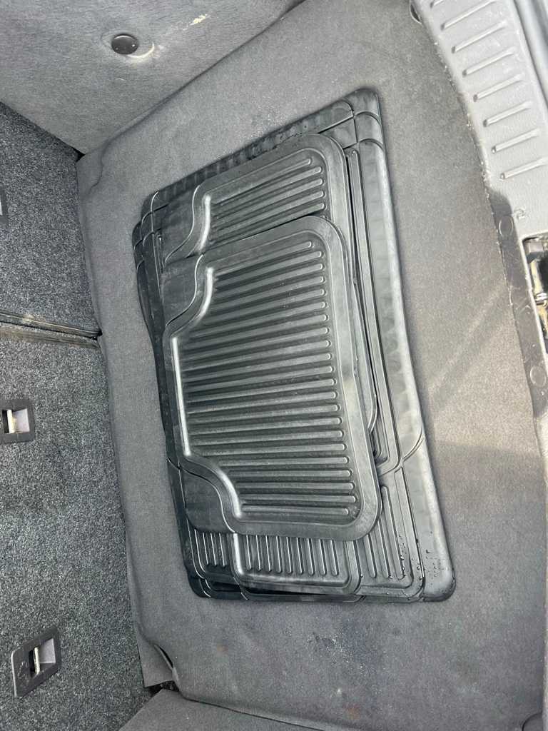 Thumbnail: 2016 Ford Focus - 19