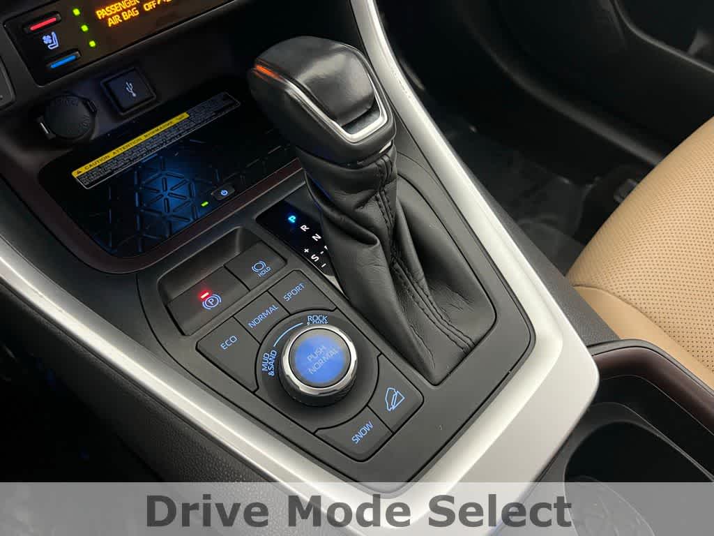 Thumbnail: 2020 Toyota RAV4 - 50