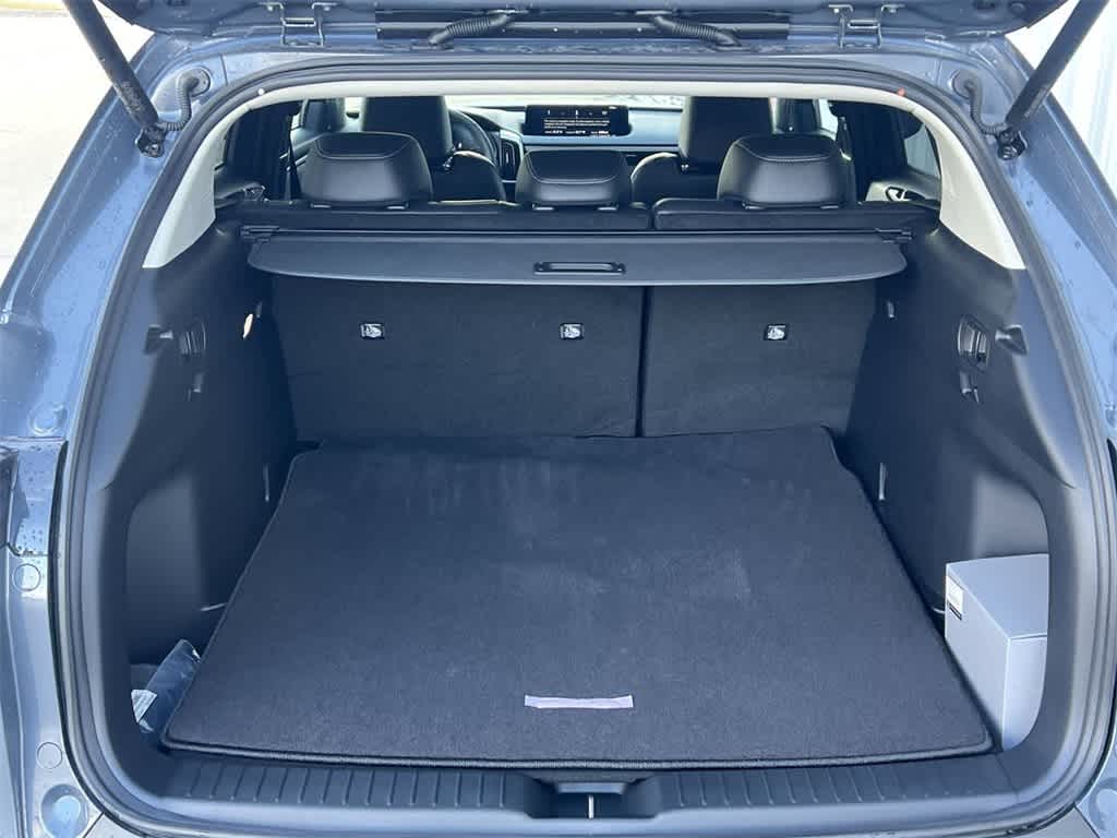 Thumbnail: 2025 Mazda CX-50 - 31