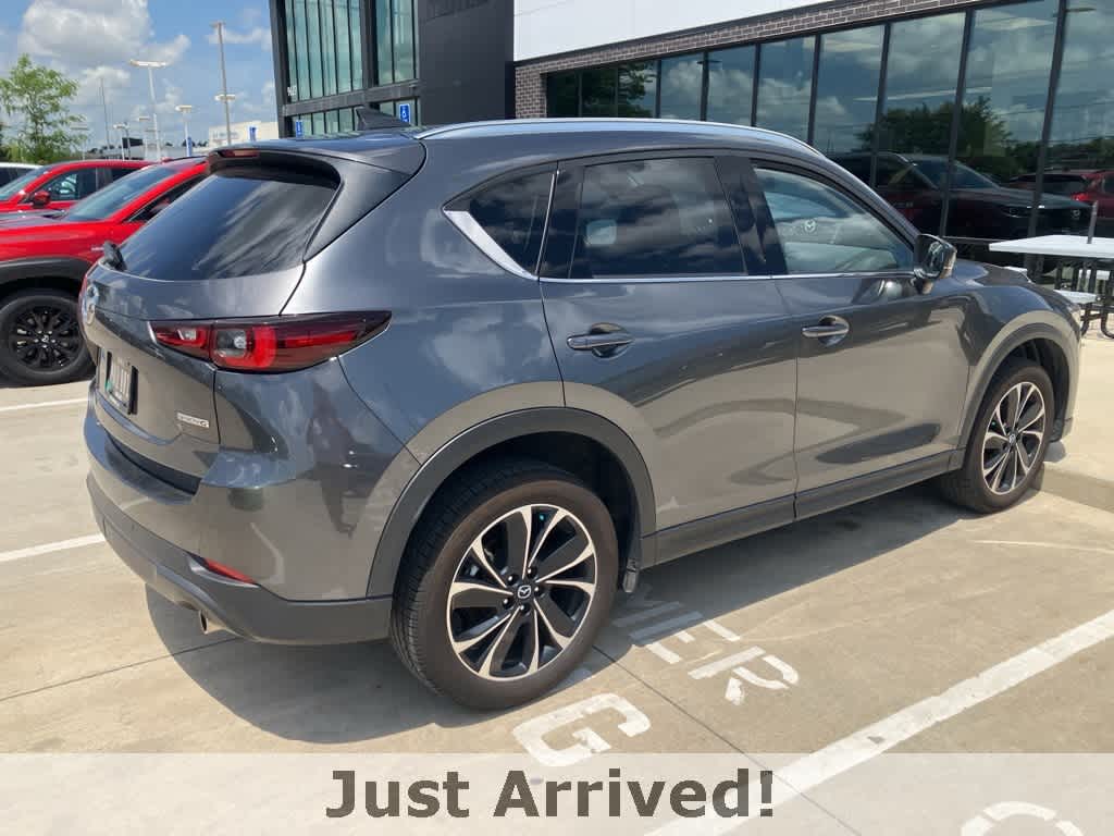 Thumbnail: 2023 Mazda CX-5 - 3