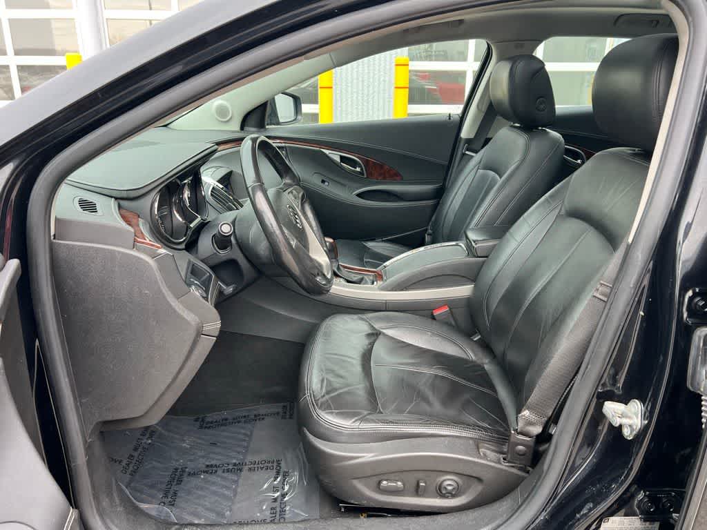 Thumbnail: 2011 Buick LaCrosse - 15