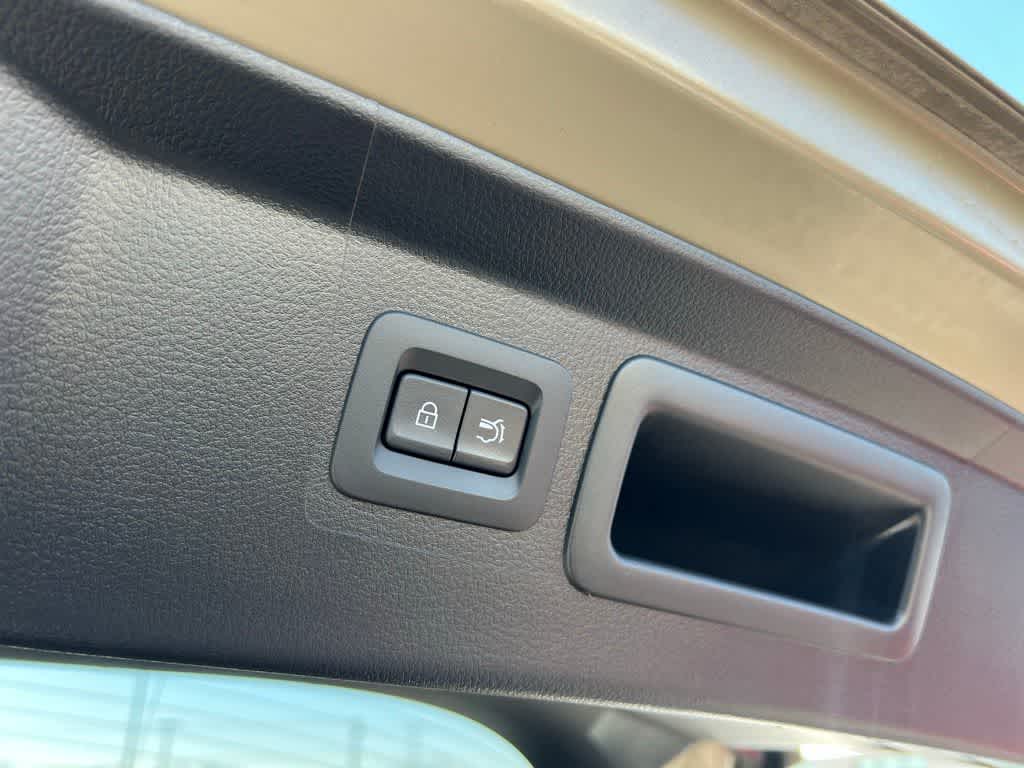 Thumbnail: 2023 Mazda CX-50 - 24