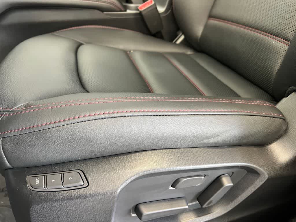 Thumbnail: 2025 Mazda CX-5 - 15